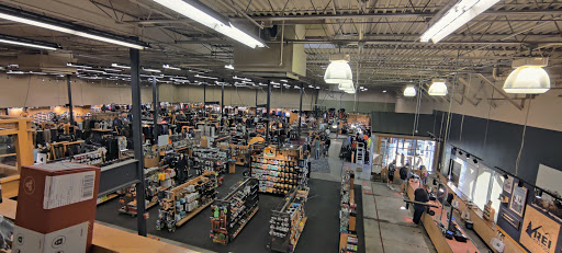 Camping Store «REI», reviews and photos, 12634 N Paradise Village Pkwy W, Phoenix, AZ 85032, USA