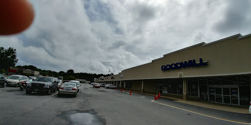 Donations Center «Goodwill of North Georgia: Lilburn Store and Donation Center», reviews and photos
