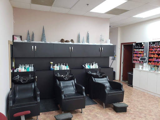 Beauty Salon «Color Trends Hair Salon», reviews and photos, 25 Merrit Pkwy, Nashua, NH 03062, USA