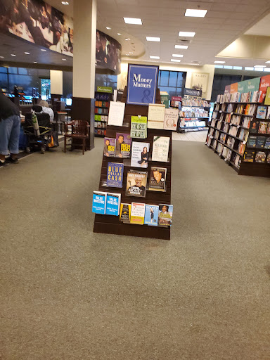 Book Store «Barnes & Noble», reviews and photos, 2701 David H McLeod Blvd #1200, Florence, SC 29501, USA