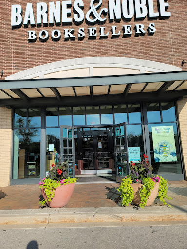 Book Store «Barnes & Noble», reviews and photos, 631 E Boughton Rd, Bolingbrook, IL 60440, USA