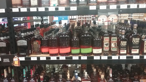Liquor Store «Old Fort Liquor & Wine», reviews and photos, 144 Cason Ln, Murfreesboro, TN 37128, USA