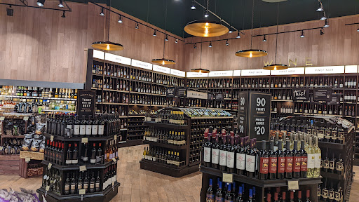 Grocery Store «The Fresh Market», reviews and photos, 3712 Lawndale Dr, Greensboro, NC 27455, USA