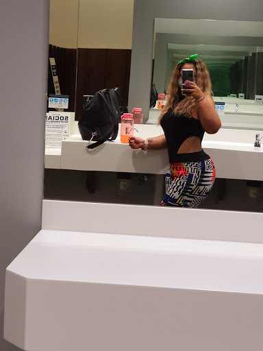 Gym «EOS Fitness Las Vegas Sahara Gym», reviews and photos, 8125 W Sahara Ave #100, Las Vegas, NV 89117, USA