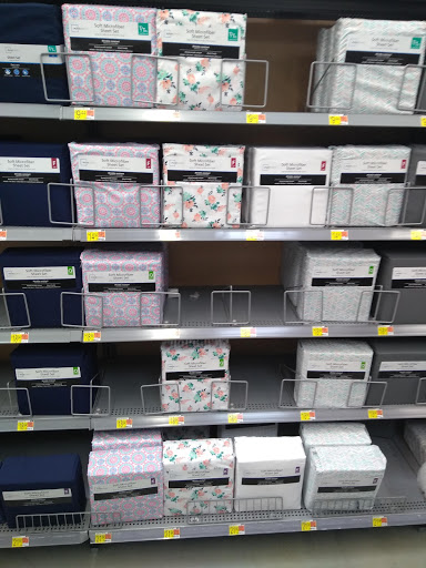 Tire Shop «Walmart Tires & Auto Parts», reviews and photos, 12550 Leslie Rd, Helotes, TX 78023, USA