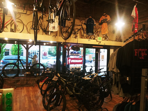 Bicycle Store «Peak Cycles - BikeParts.com», reviews and photos, 1224 Washington Ave, Golden, CO 80401, USA