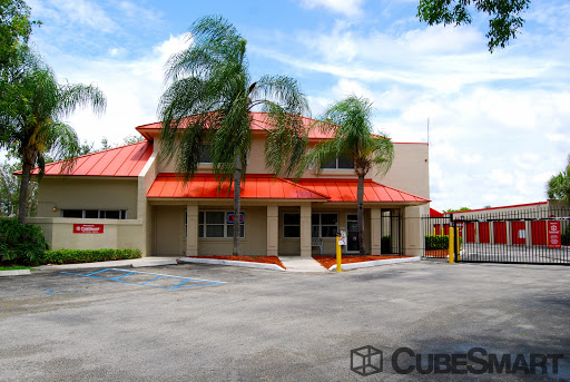 Self-Storage Facility «CubeSmart Self Storage», reviews and photos, 10755 Pembroke Rd, Pembroke Pines, FL 33025, USA