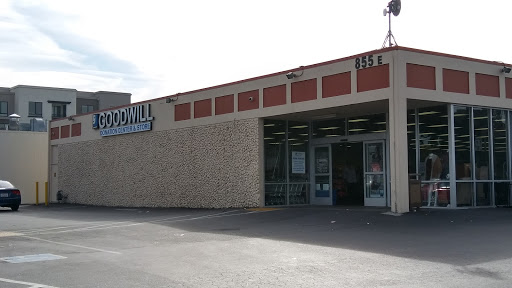 Thrift Store «Goodwill of Silicon Valley», reviews and photos, 855 E El Camino Real, Mountain View, CA 94040, USA