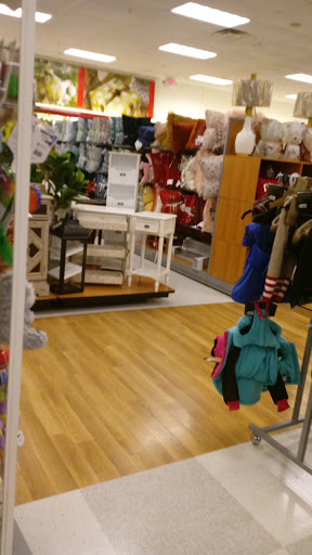 Department Store «T.J. Maxx», reviews and photos, 3445 Princeton Rd, Hamilton, OH 45011, USA