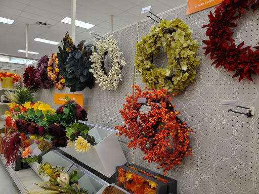 Department Store «Target», reviews and photos, 4920 Transit Rd, Depew, NY 14043, USA