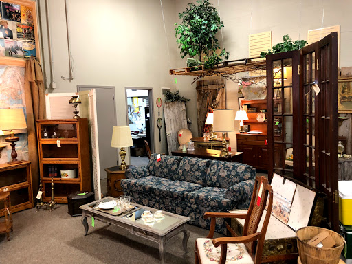 Thrift Store «Ditto Upscale Resale», reviews and photos, 571 E 8th St, Holland, MI 49423, USA