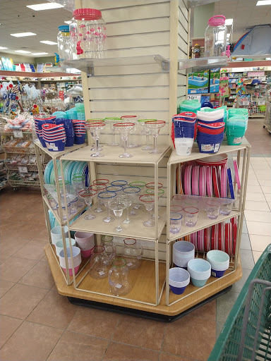 Home Goods Store «Christmas Tree Shops», reviews and photos, 1895 South Rd, Poughkeepsie, NY 12601, USA