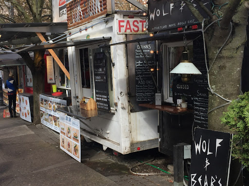 Shopping Mall «Pioneer Place», reviews and photos, 700 SW 5th Ave, Portland, OR 97204, USA