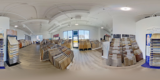 Floor & More image