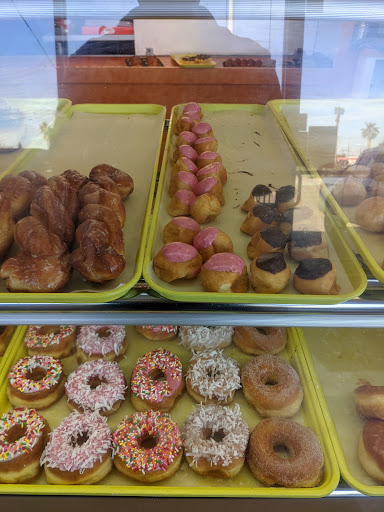 Dessert Shop «Mary Lee Donut Shops», reviews and photos, 6150 Gulf Fwy, Houston, TX 77023, USA