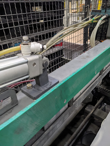 Paint Store «Kelly-Moore Paints», reviews and photos, 303 W Hurst Blvd, Hurst, TX 76053, USA