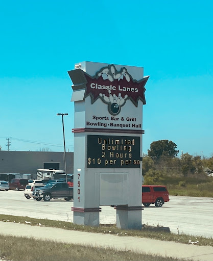 Bowling Alley «Classic Lanes», reviews and photos, 7501 S Howell Ave, Oak Creek, WI 53154, USA
