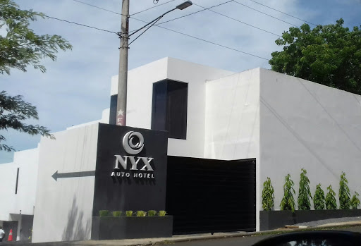 Autohotel NYX