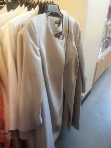 Clothing Store «K&G Fashion Superstore», reviews and photos, 18000 Vernier Rd, Harper Woods, MI 48225, USA