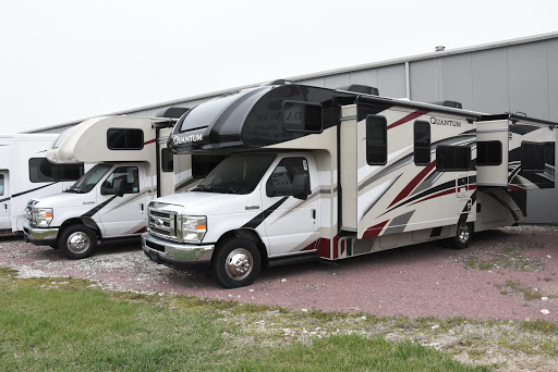 RV Dealer «Mc Kee Auto & RV», reviews and photos, 400 1st Ave, Perry, IA 50220, USA