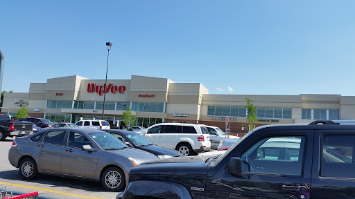 Supermarket «Hy-Vee», reviews and photos, 6655 Martway St, Mission, KS 66202, USA