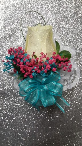 Florist «Floral Impressions», reviews and photos, 2324 N Cicero Ave, Chicago, IL 60639, USA