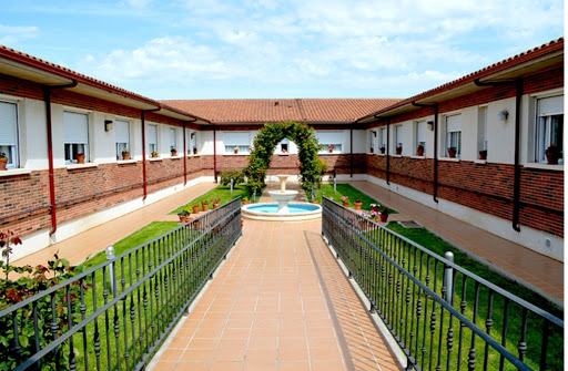 Monegros Residencia de Mayores Gestión Privada en Grañén, Huesca