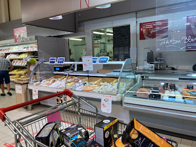 Carrefour Market Ernee à Ernée