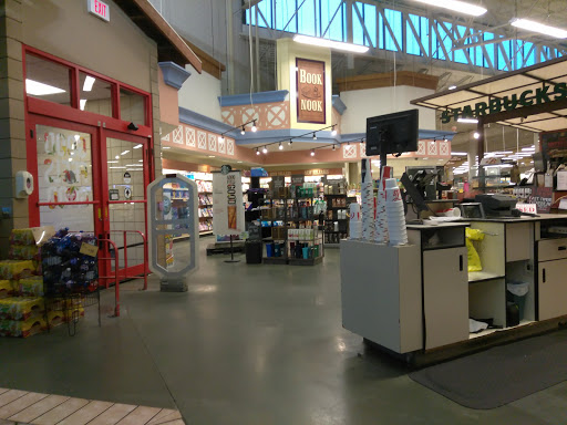 Grocery Store «D & W Fresh Market», reviews and photos, 50 Douglas Ave, Holland, MI 49424, USA