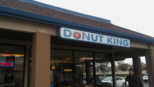Donut Shop «Donut King», reviews and photos, 1807 Santa Rita Rd, Pleasanton, CA 94566, USA