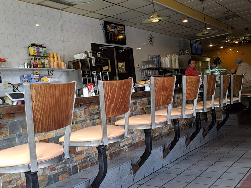 Shopping Mall «Town Line Plaza», reviews and photos, 80 Town Line Rd, Rocky Hill, CT 06067, USA