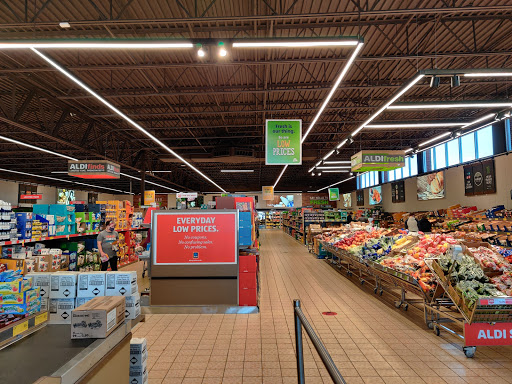 Supermarket «ALDI», reviews and photos, 7910 Tylersville Square Dr, West Chester Township, OH 45069, USA