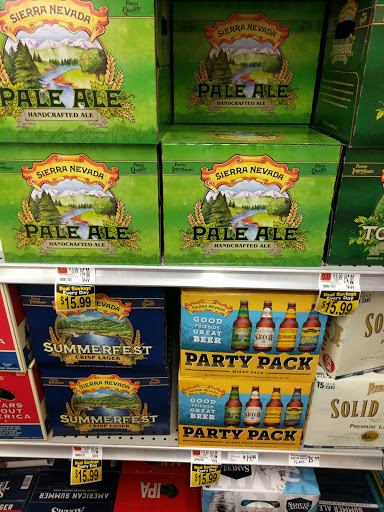 Supermarket «Tradewinds Marketplace», reviews and photos, 15 South St, Blue Hill, ME 04614, USA