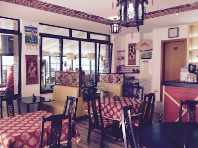 Photos of Mimi Thai Chinese