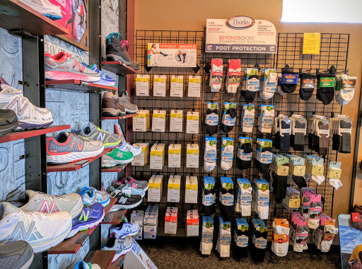 Orthopedic Shoe Store «Comfort Plus Shoes & Footcare», reviews and photos, 11715 Roe Ave, Leawood, KS 66211, USA