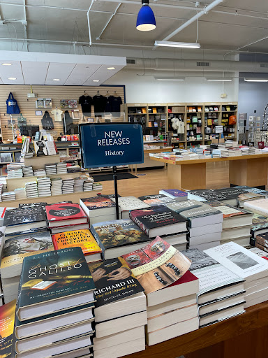 Book Store «Labyrinth Books», reviews and photos, 122 Nassau St, Princeton, NJ 08542, USA