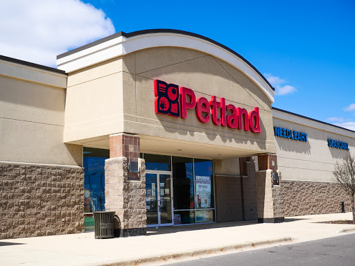 Petland Batavia, 401 N Randall Rd, Batavia, IL 60510, USA, 