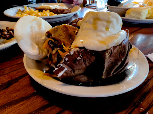 American Restaurant «Cracker Barrel Old Country Store», reviews and photos, 4210 Marlane Dr, Grove City, OH 43123, USA