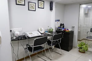 Hear Well Clinic image