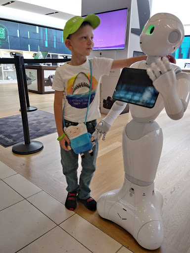 Computer Store «Microsoft Store - Westfield San Francisco Centre», reviews and photos, 845 Market St #257, San Francisco, CA 94103, USA