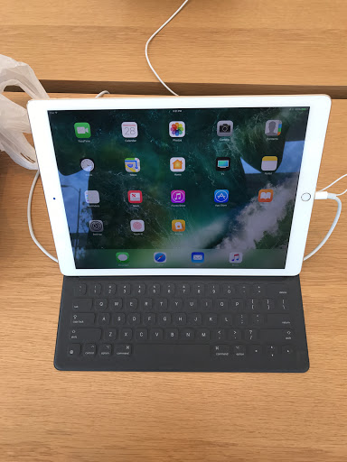 Computer Store «Apple Country Club Plaza», reviews and photos, 227 Nichols Rd, Kansas City, MO 64112, USA