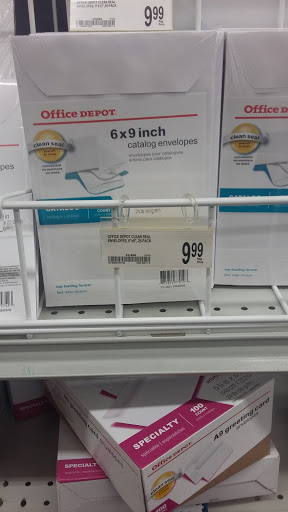 Office Supply Store «OfficeMax», reviews and photos, 2415 N Haskell Ave, Dallas, TX 75204, USA