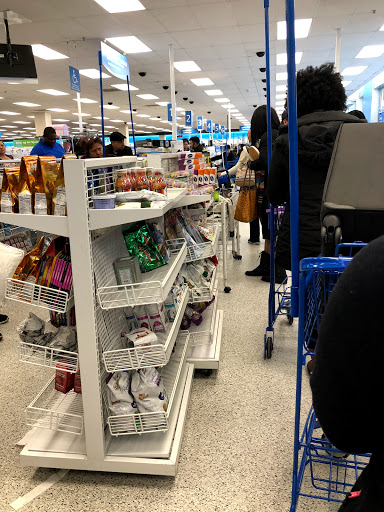 Clothing Store «Ross Dress for Less», reviews and photos, 3500 East-West Hwy, Hyattsville, MD 20782, USA