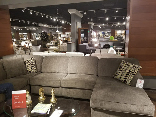 Furniture Store «Living Spaces - Glendale, AZ», reviews and photos, 6767 W Bell Rd, Glendale, AZ 85308, USA