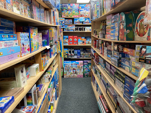 Toy Store «Play Toys & Gifts», reviews and photos, 49 Bank St, New Milford, CT 06776, USA