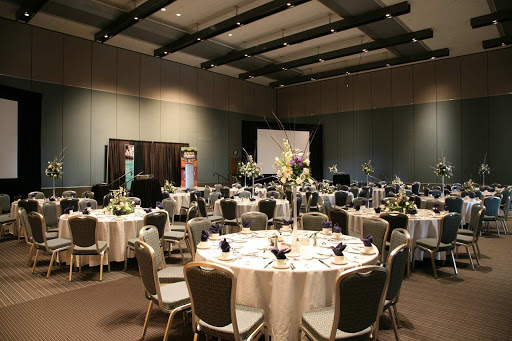 Hotel «Embassy Suites by Hilton Hampton Hotel Convention Center & Spa», reviews and photos, 1700 Coliseum Dr, Hampton, VA 23666, USA