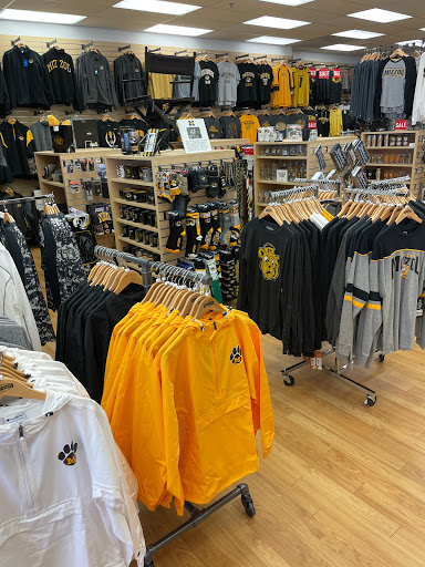 Sportswear Store «Rally House Mid Rivers», reviews and photos, 267 Mid Rivers Mall Dr, St Peters, MO 63376, USA