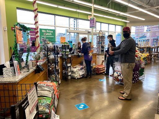 Pet Supply Store «Pet Supplies Plus», reviews and photos, 1237 Concord Pkwy N, Concord, NC 28025, USA