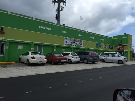 Información y opiniones sobre Farmacia Puerta de Carolina de Carolina, Puerto Rico