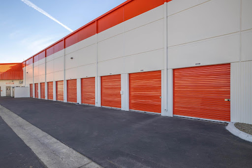 Self-Storage Facility «Public Storage», reviews and photos, 730 E 1st St, Pomona, CA 91766, USA